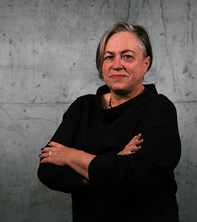 Frau Ute Schönberger