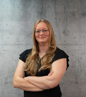 Frau Dorothea Lutzke